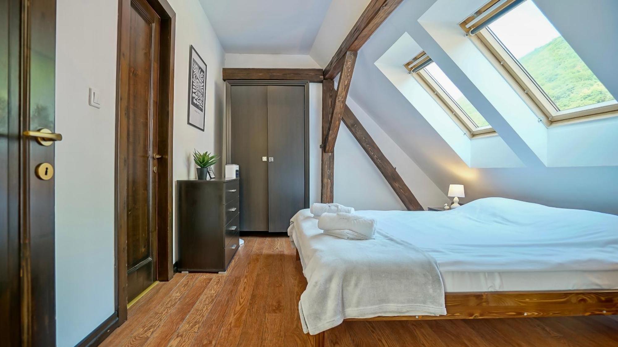Rooftop Proprety With Large Terrace & Stunning Views - Braşov Eksteriør bilde